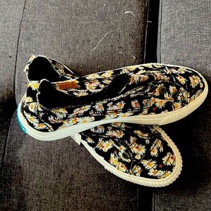 Blowfish Malibu shoes